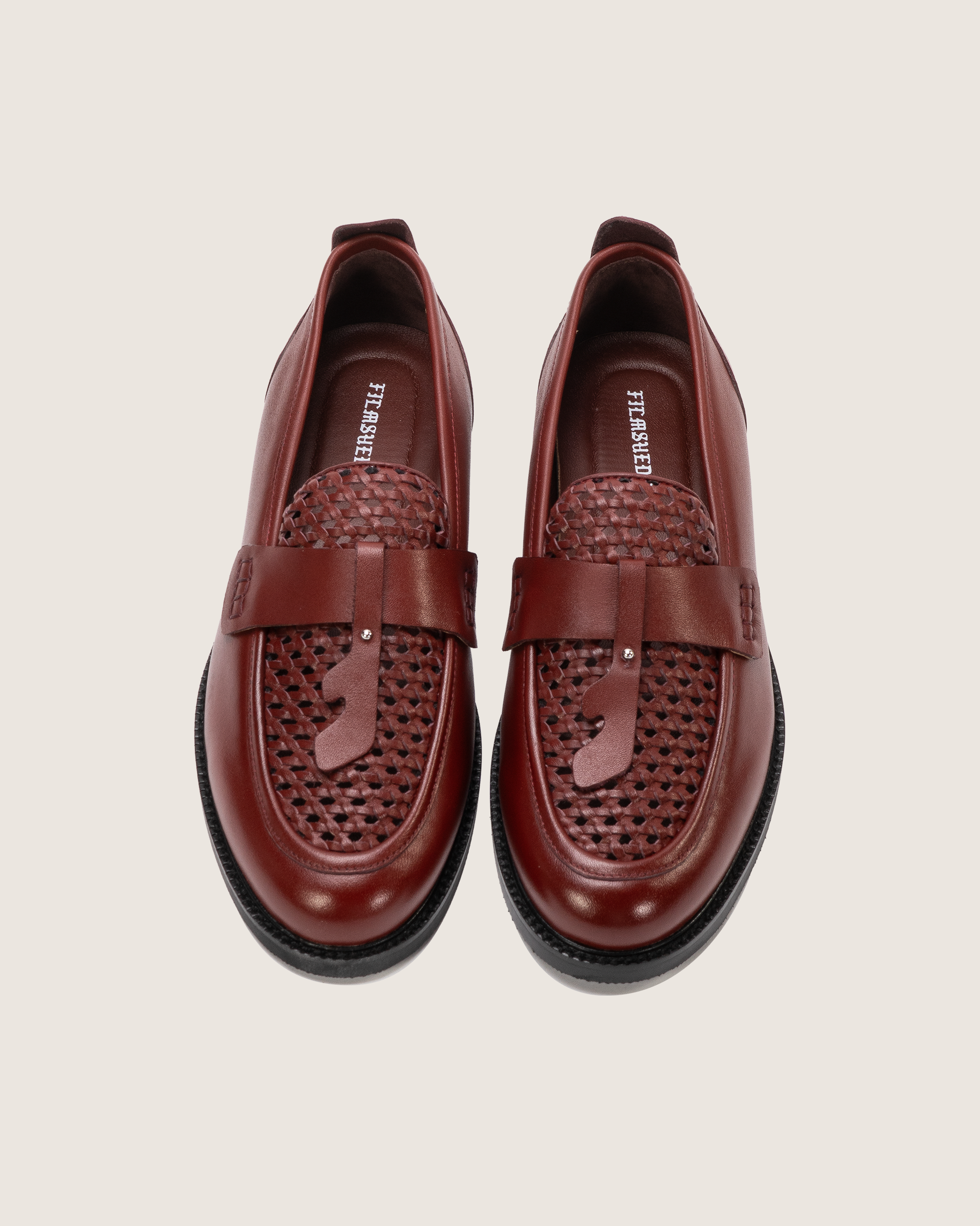 Ferris Mahogany